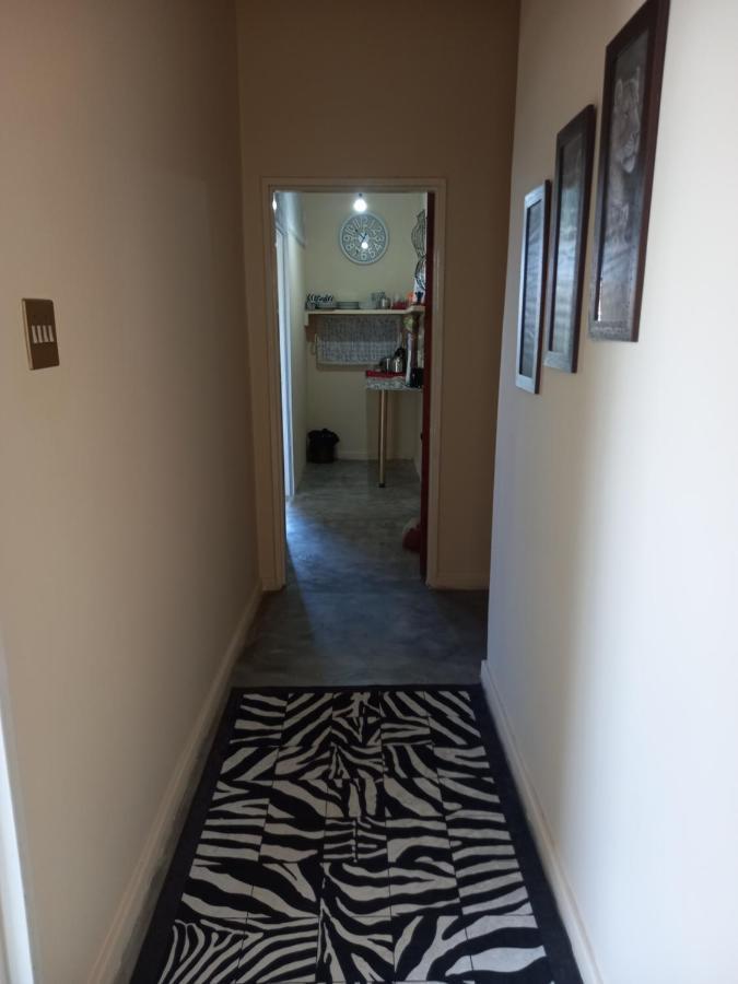 Mitat Guesthouse Бофорт Уест Екстериор снимка