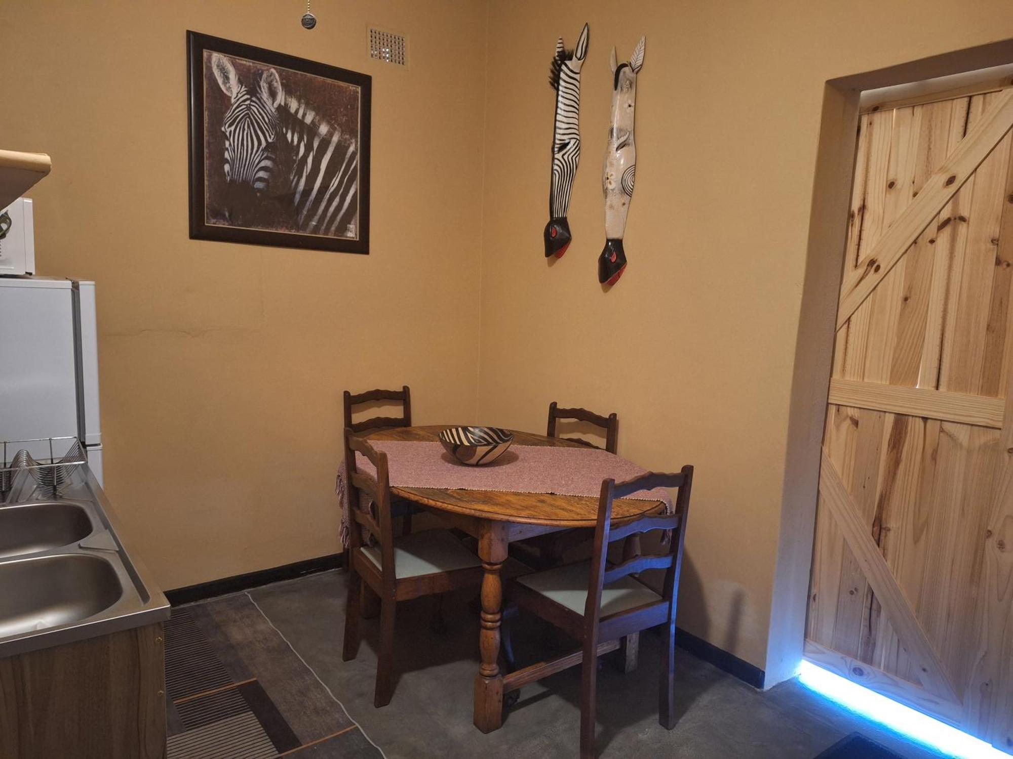 Mitat Guesthouse Бофорт Уест Екстериор снимка
